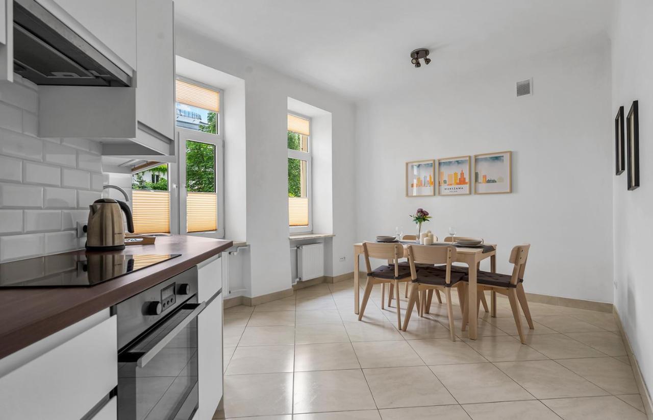 Appartement Pole Mokotowskie - 60m2, Metro, Park, Shops Nearby - By Rentujemy Warschau